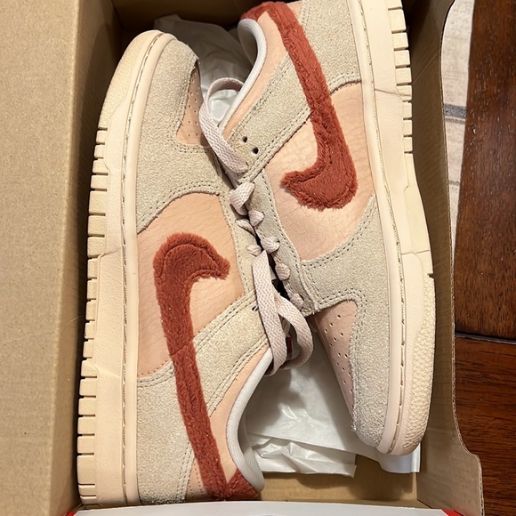 SOLD - Picture 3 of 6